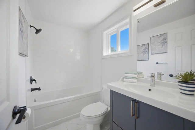 731 Elgin Street North, Cambridge - photo 30