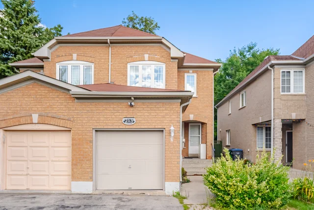 213 Fernforest Drive, Brampton - photo 1