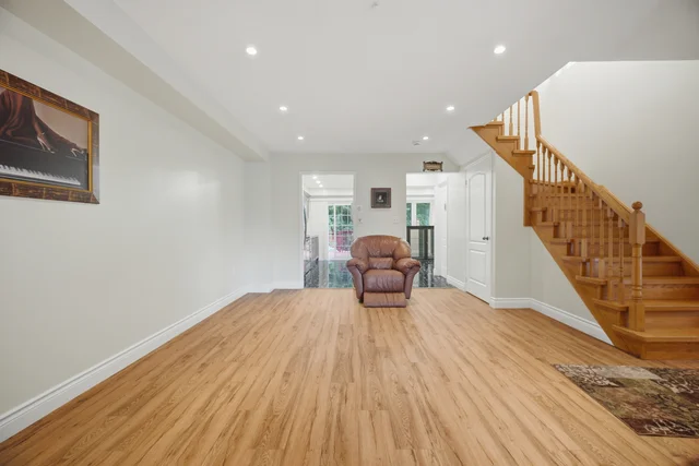 213 Fernforest Drive, Brampton - photo 11