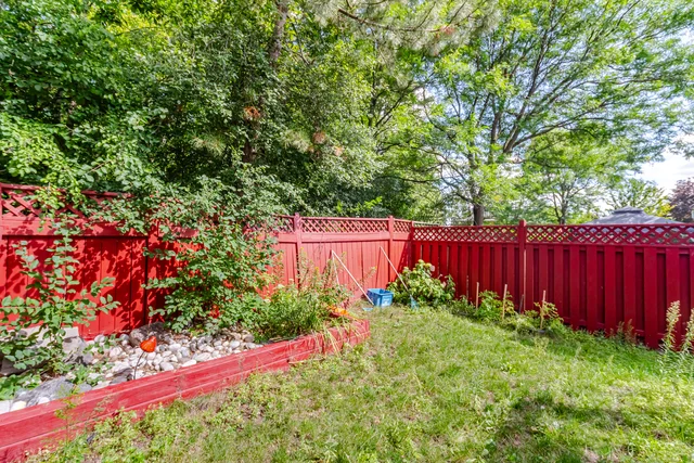 213 Fernforest Drive, Brampton - photo 40