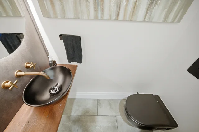 89 Willow Street, Bolton - photo 25
