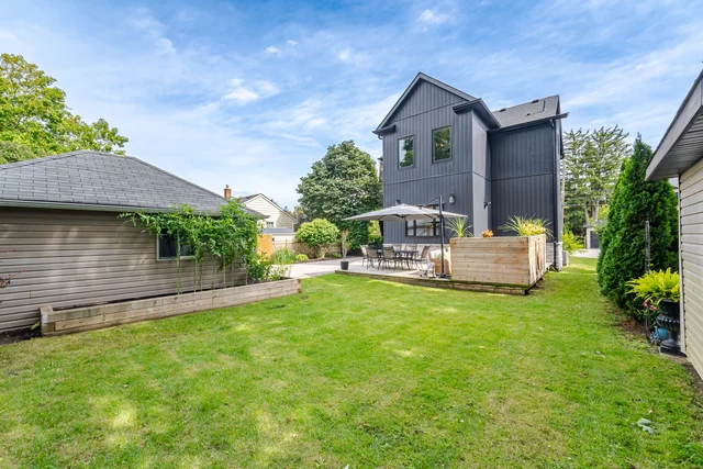 89 Willow Street, Bolton - photo 50