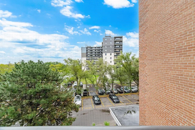#403-3065 Queen Frederica Drive, Mississauga - photo 38