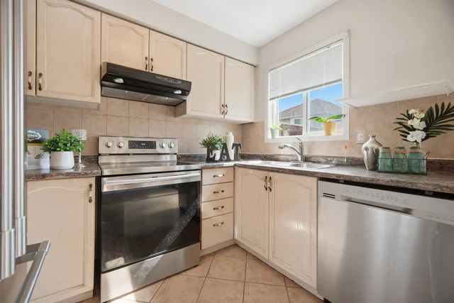 72 Yellow Brick Road, Brampton - photo 21