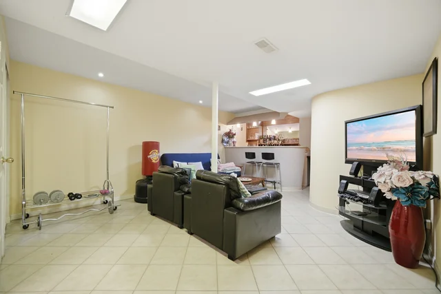 72 Yellow Brick Road, Brampton - photo 43