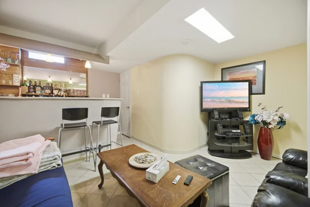 72 Yellow Brick Road, Brampton - photo 44