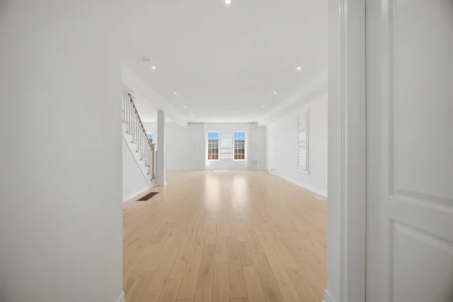 33 Sewells Lane, Brampton - photo 8