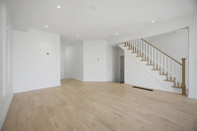 33 Sewells Lane, Brampton - photo 9