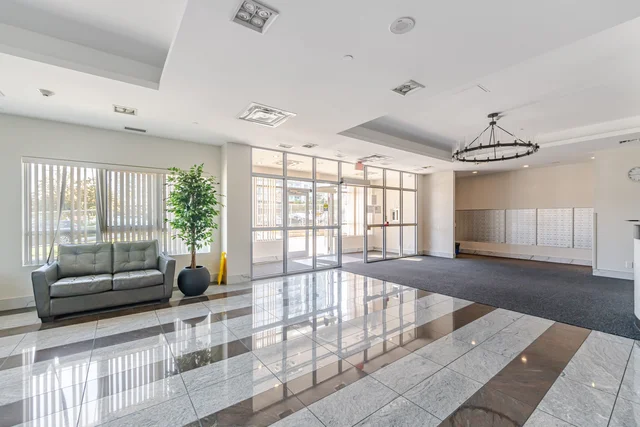 #306-1328 Birchmount Road, Scarborough - photo 3