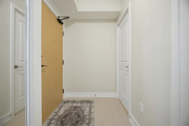 #1309-204 Burnhamthorpe Road East, Mississauga - photo 7