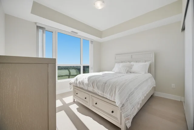 #1309-204 Burnhamthorpe Road East, Mississauga - photo 24