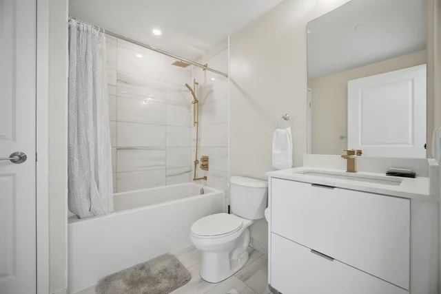 #1309-204 Burnhamthorpe Road East, Mississauga - photo 27