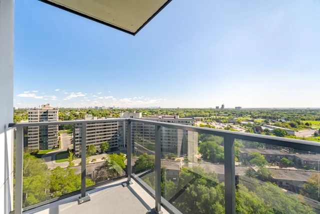 #1309-204 Burnhamthorpe Road East, Mississauga - photo 31