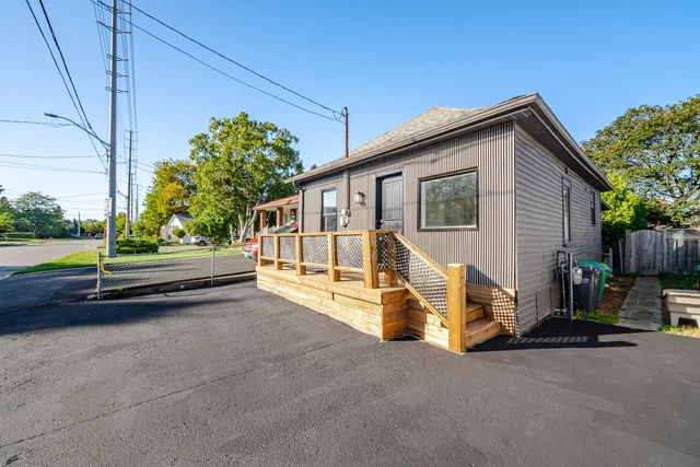 1019 Ogden Avenue, Mississauga - photo 12