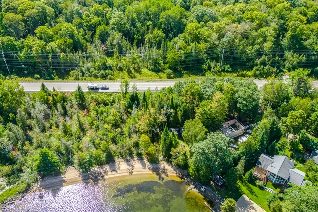 17000 Highway 35, Algonquin Highlands - photo 10