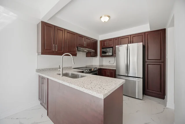4569 Pemmican Trail, Mississauga - photo 18