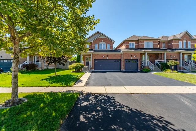 182 Thomas Avenue, Brantford - photo 3