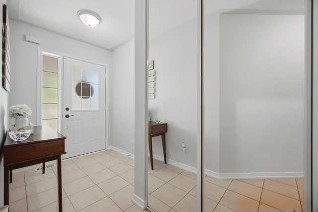 182 Thomas Avenue, Brantford - photo 10