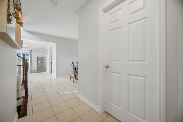 182 Thomas Avenue, Brantford - photo 12