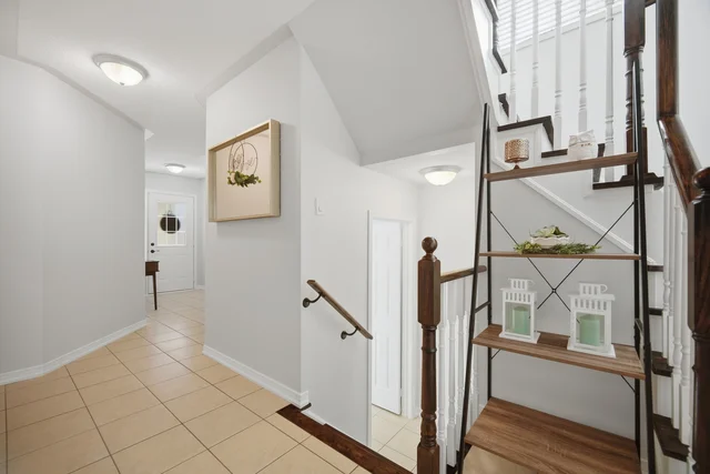 182 Thomas Avenue, Brantford - photo 28