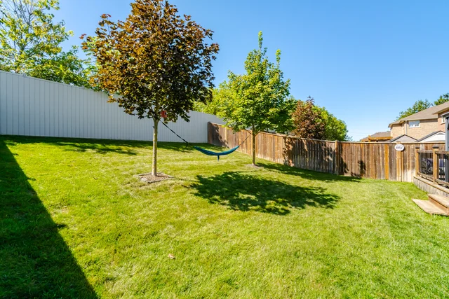 182 Thomas Avenue, Brantford - photo 60