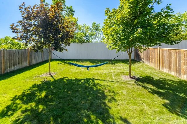 182 Thomas Avenue, Brantford - photo 62