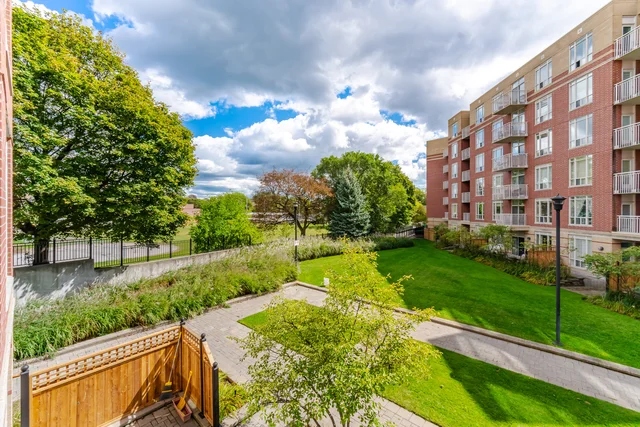 #205-455 Rosewell Avenue, Toronto - photo 31
