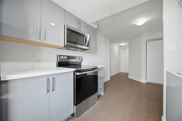 #816-155 Hillcrest Avenue, Mississauga - photo 12