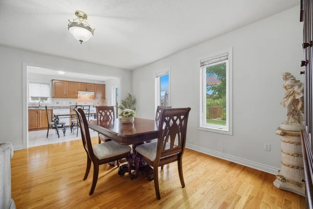 30 Maple Beach Crescent, Brampton - photo 14