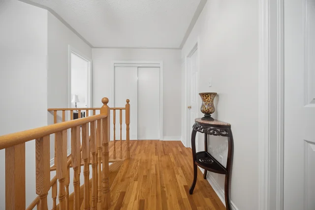 30 Maple Beach Crescent, Brampton - photo 25