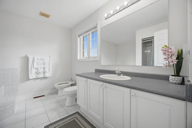 30 Maple Beach Crescent, Brampton - photo 29
