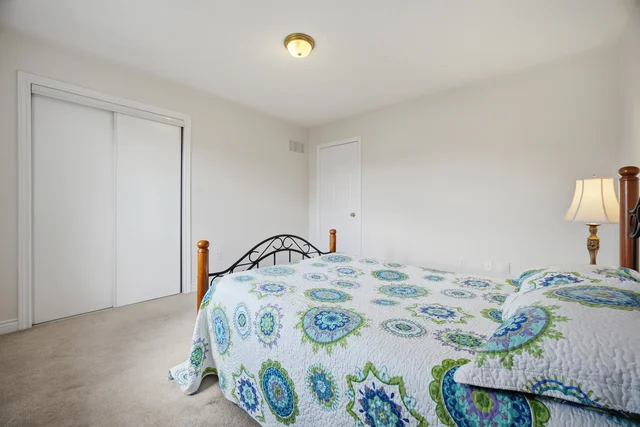 30 Maple Beach Crescent, Brampton - photo 33