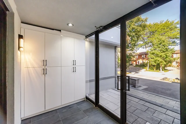 32 Colton Crescent South, Woodbridge - photo 7