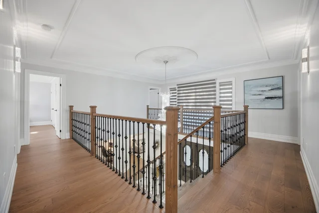 32 Colton Crescent South, Woodbridge - photo 35