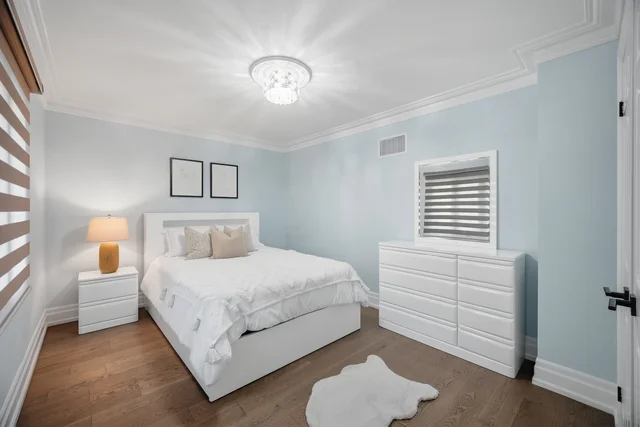 32 Colton Crescent South, Woodbridge - photo 44