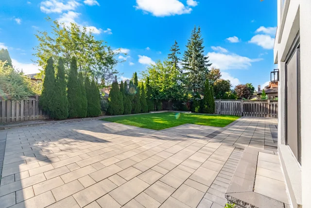 32 Colton Crescent South, Woodbridge - photo 72