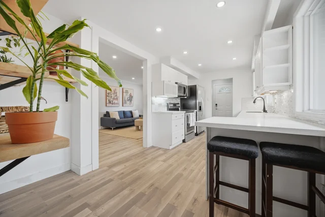1310 Redbank Crescent, Oakville - photo 17