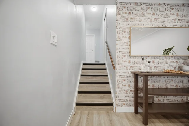1310 Redbank Crescent, Oakville - photo 25