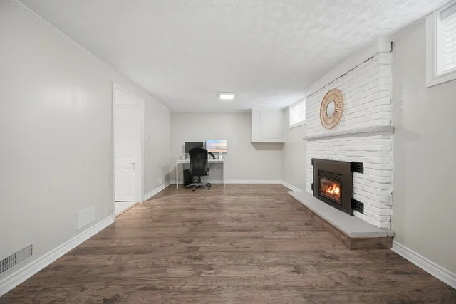 1310 Redbank Crescent, Oakville - photo 44