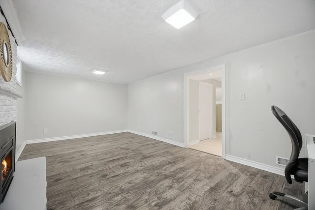 1310 Redbank Crescent, Oakville - photo 45