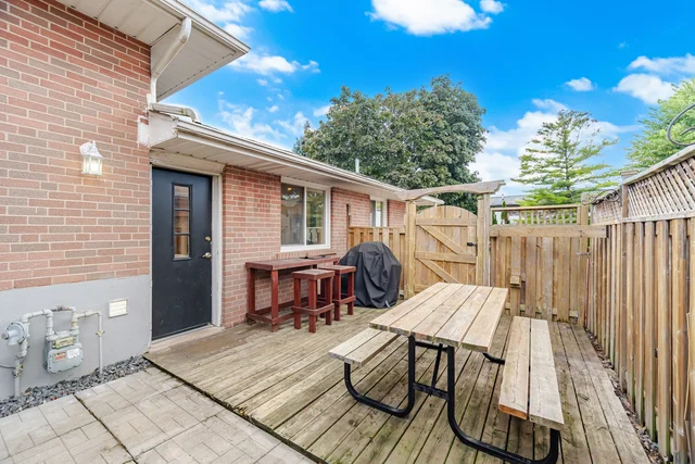 1310 Redbank Crescent, Oakville - photo 50