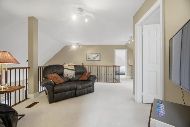 15727 McLaughlin Road, Inglewood - photo 52