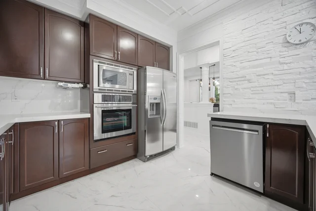 127 Ozner Crescent, Woodbridge - photo 35
