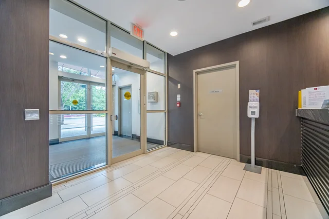 #1213-35 Bastion Street, Toronto - photo 6