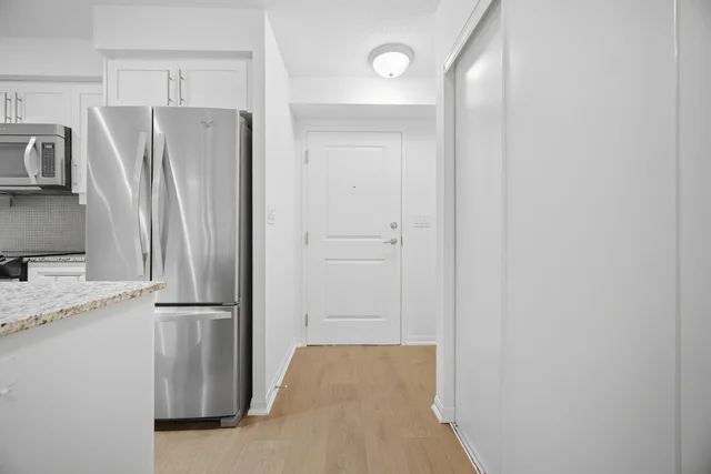 #1213-35 Bastion Street, Toronto - photo 10