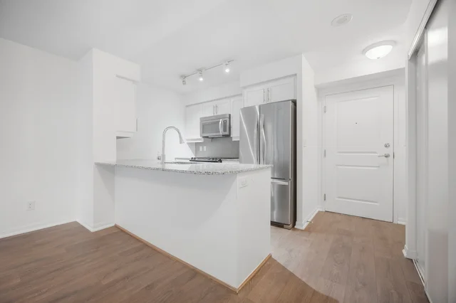 #1213-35 Bastion Street, Toronto - photo 12