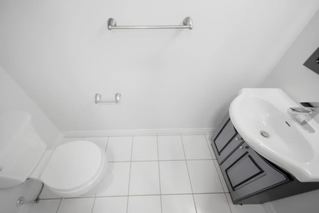 #2008-220 Burnhamthorpe Road West, Mississauga - photo 29