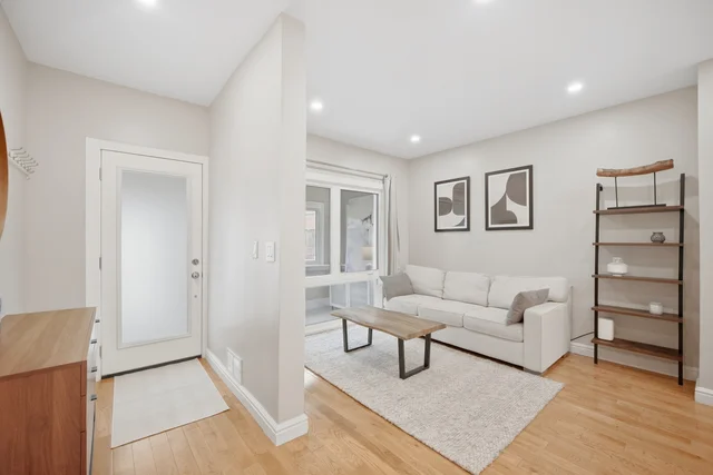 350 Lumsden Avenue, East York - photo 4