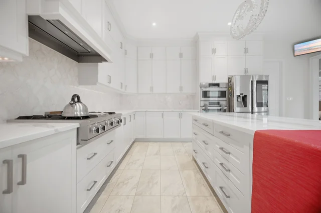 7 Anatolia Street, Brampton - photo 40