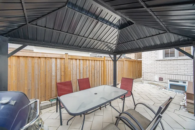 7 Anatolia Street, Brampton - photo 106